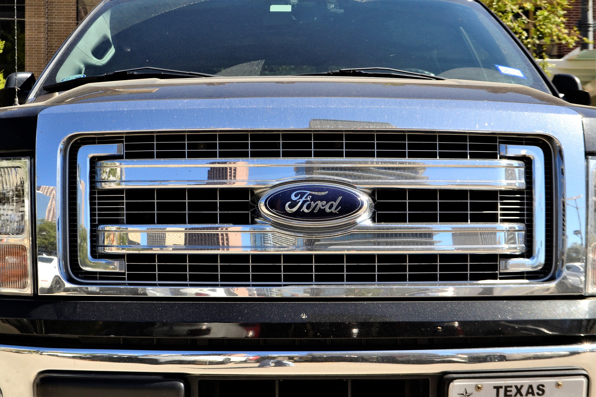 Apakah Ini Saat yang Tepat untuk Beli Saham Ford Motor?